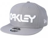 Oakley Mark II Novelty Snap back GREY