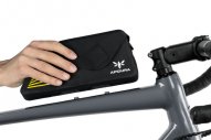 Brašna Apidura Racing bolt-on top tube pack 1L