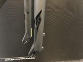 vildice Specialized Suntour XCE 27,5 palců; na rychlopupínák, pružinová,bez zamykání