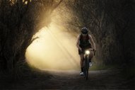 PŘEDNÍ SVĚTLO GARMIN VARIA UT800 Lumenu