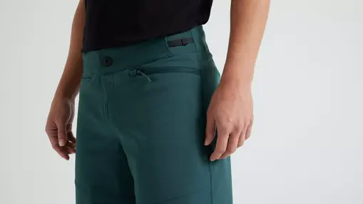 TRAIL SHORT W/LINER MEN