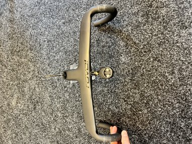BAZAR - řidítka Specialized Roval Rapide RD cocpit 420/100mm