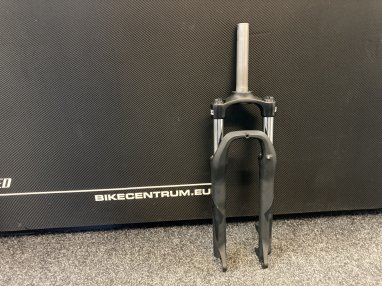 vildice Specialized Suntour XCE 27,5 palců; na rychlopupínák, pružinová,bez zamykání